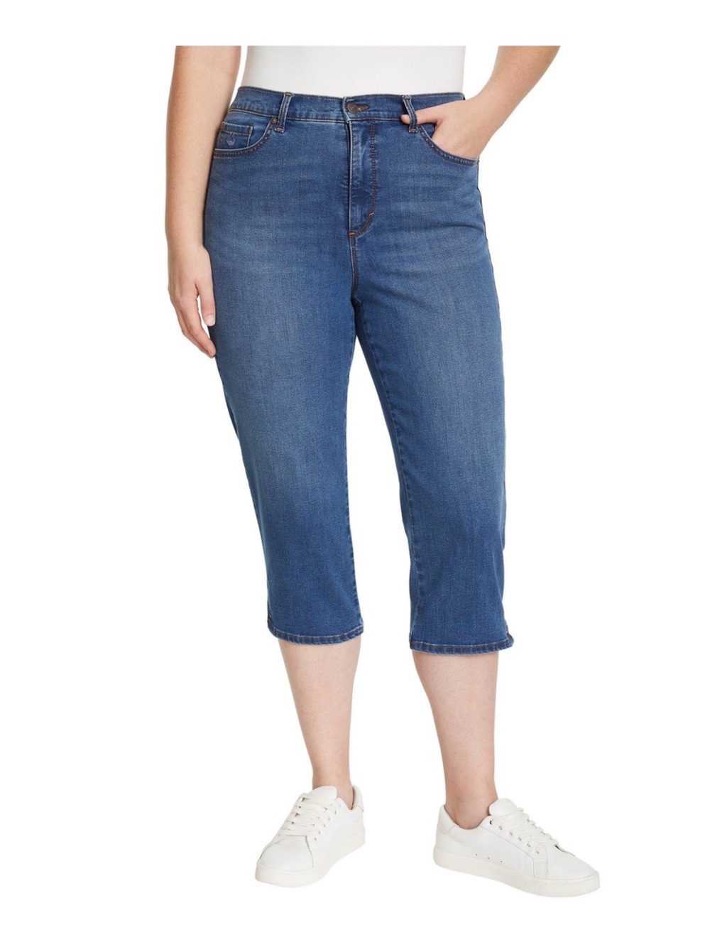 NWT Gloria Vanderbilt Mid Blue Amanda Capris Size 14 & 16